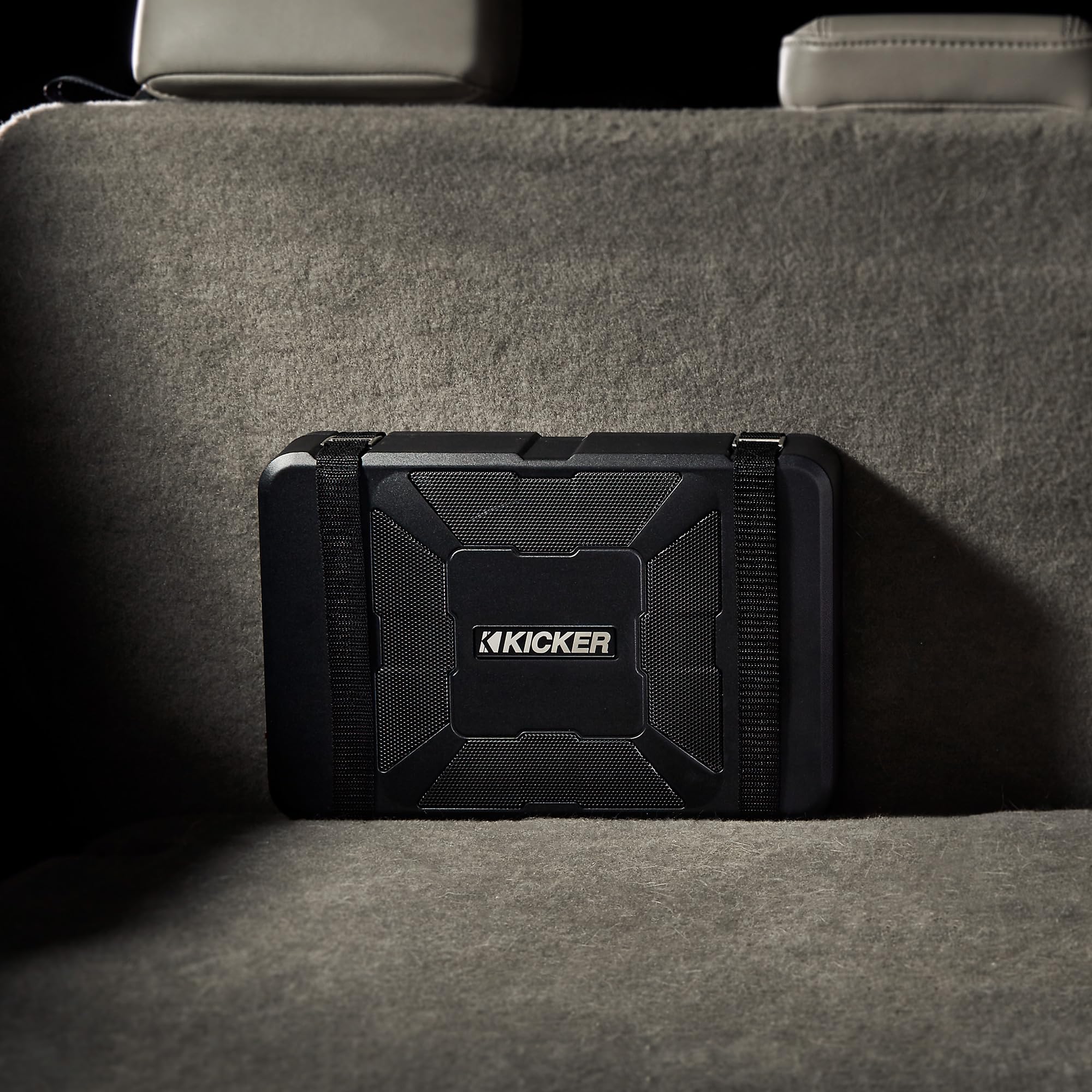Kicker HS8, HS8 8" Hideaway Compact Powered Subwoofer (51HS8)