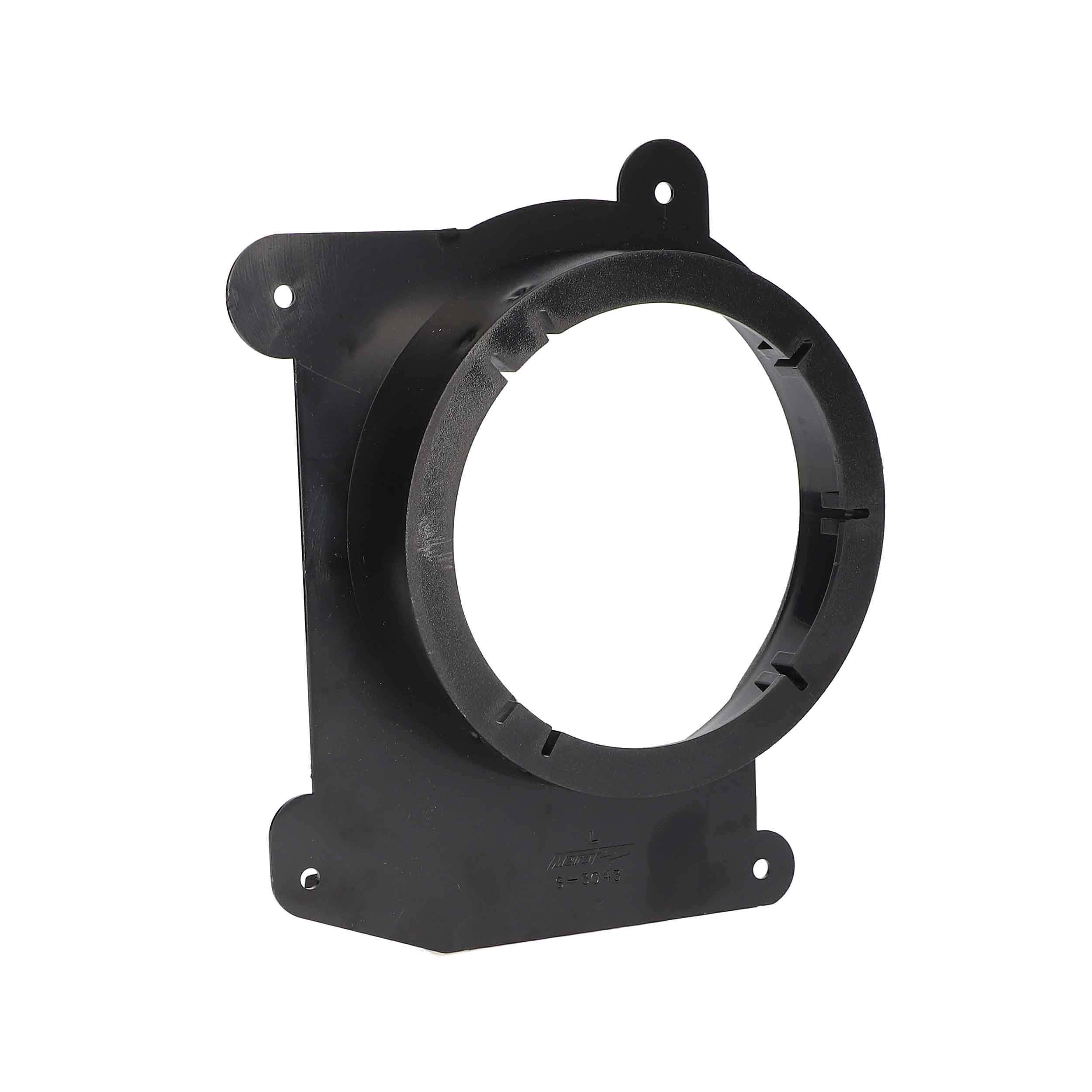 Metra 82-3043, GM Multi 1994-2004 Speaker Adapters - 5.25 or 6.5