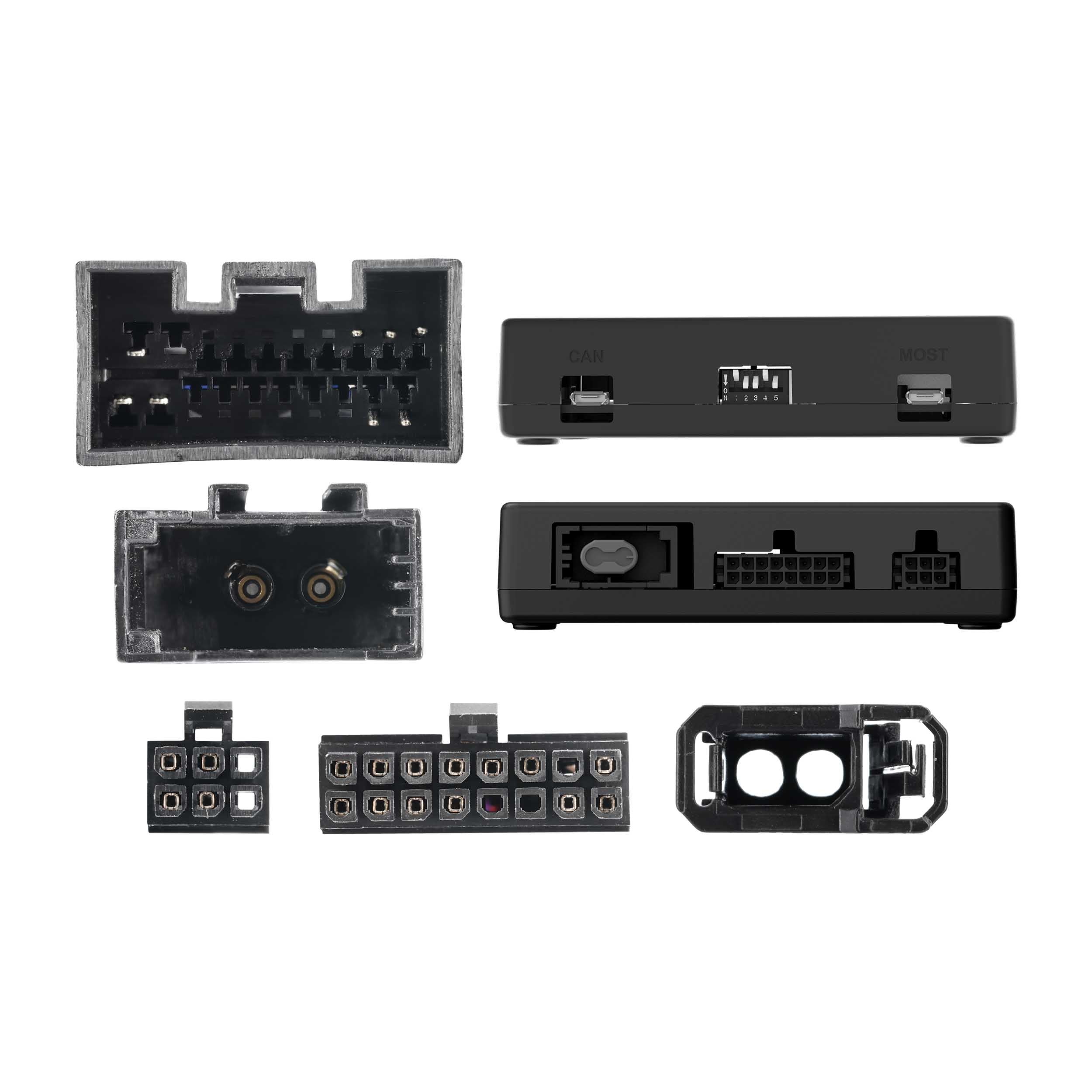 Axxess AXDIS-LR82, Radio Replacement Data Interface w/ SWC Fits Select Land Rover 02-12