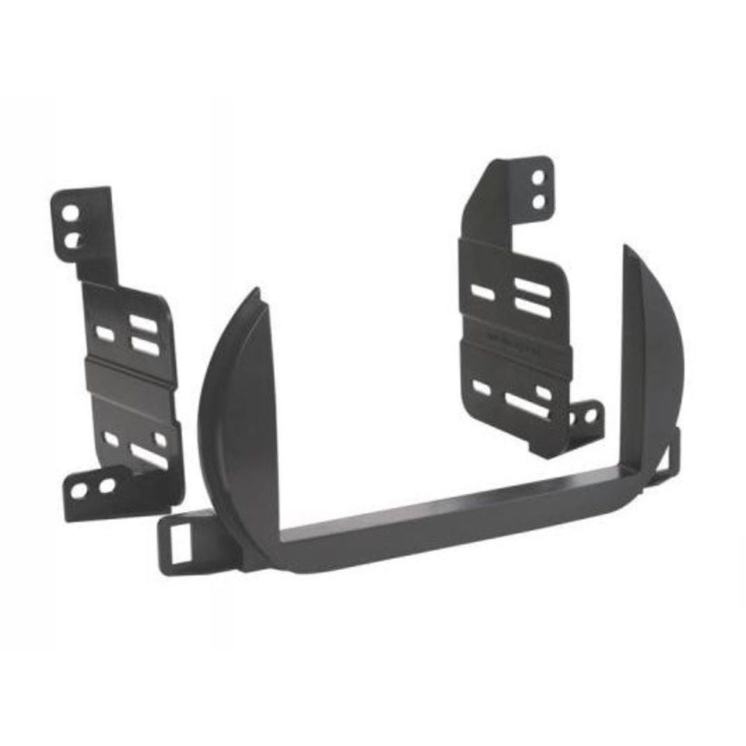 Scosche NN1646B, 2002-2004 Nissan Altima ISO Double DIN Kit