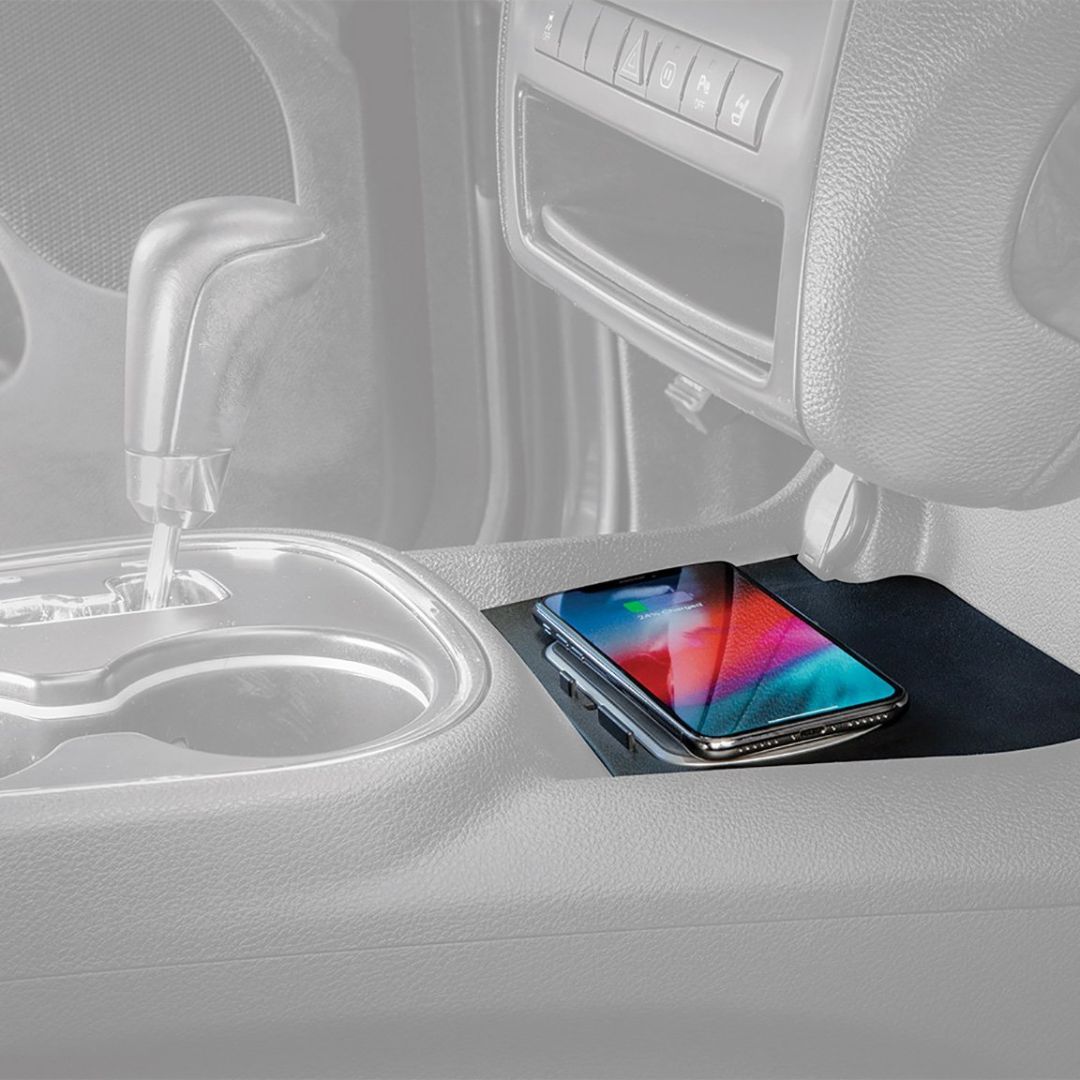 Scosche CRQ03, MagicMount Pro Charge 2011-2013 Dodge Durango Wireless Charging