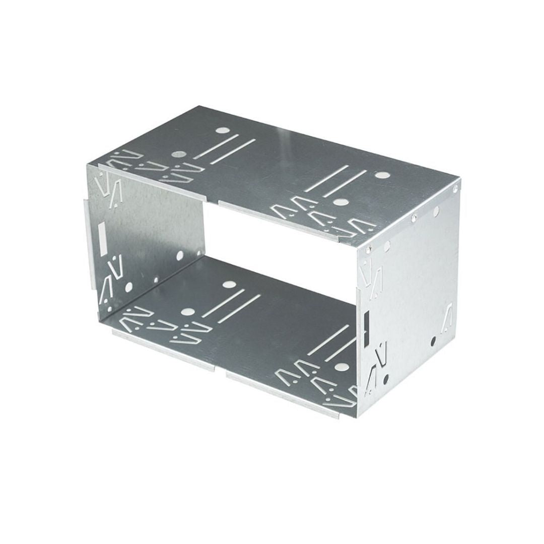 Scosche LR8103SRB, 2005√ê2009 Range Rover Sport Installation Kit , SWC And Universal Patch Lead