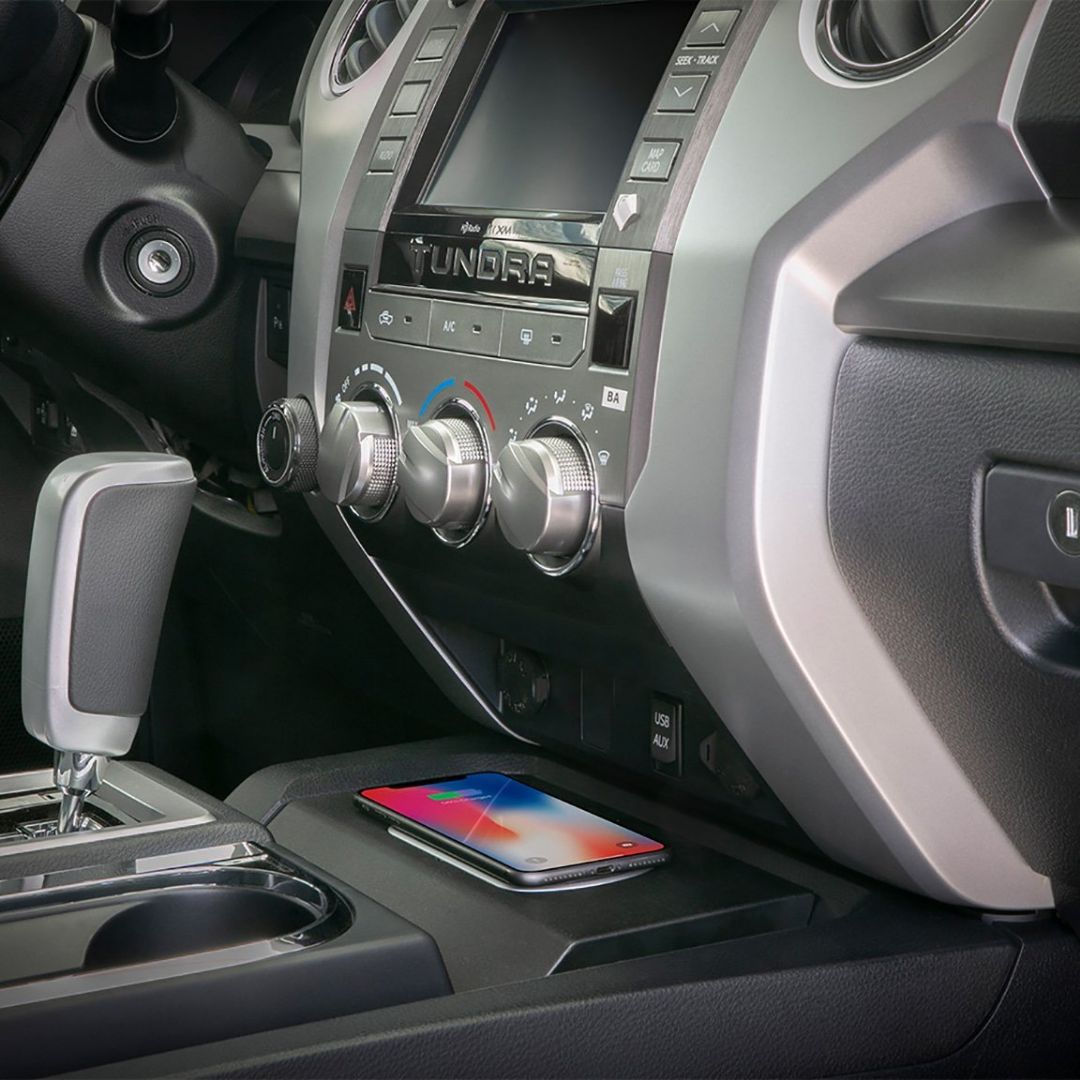 Scosche TAQ03, MagicMount Pro Charge 2014-2017 Toyota Tundra Wireless Charging