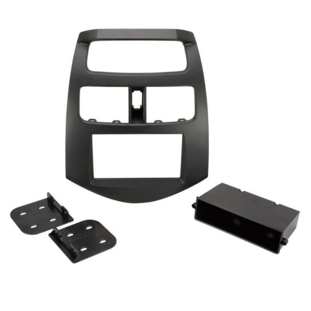 Scosche GM5206B, 2013 Chevrolet Spark ISO Double DIN & DIN+Pocket Kit