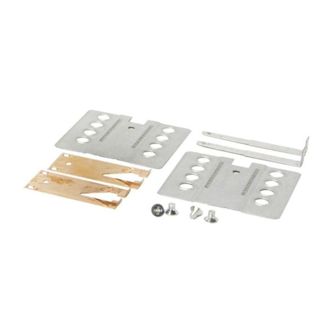 Scosche MZ2351B, 2005-2012 Mercedes Benz Sl Class Double DIN w/ISO Trim Kit