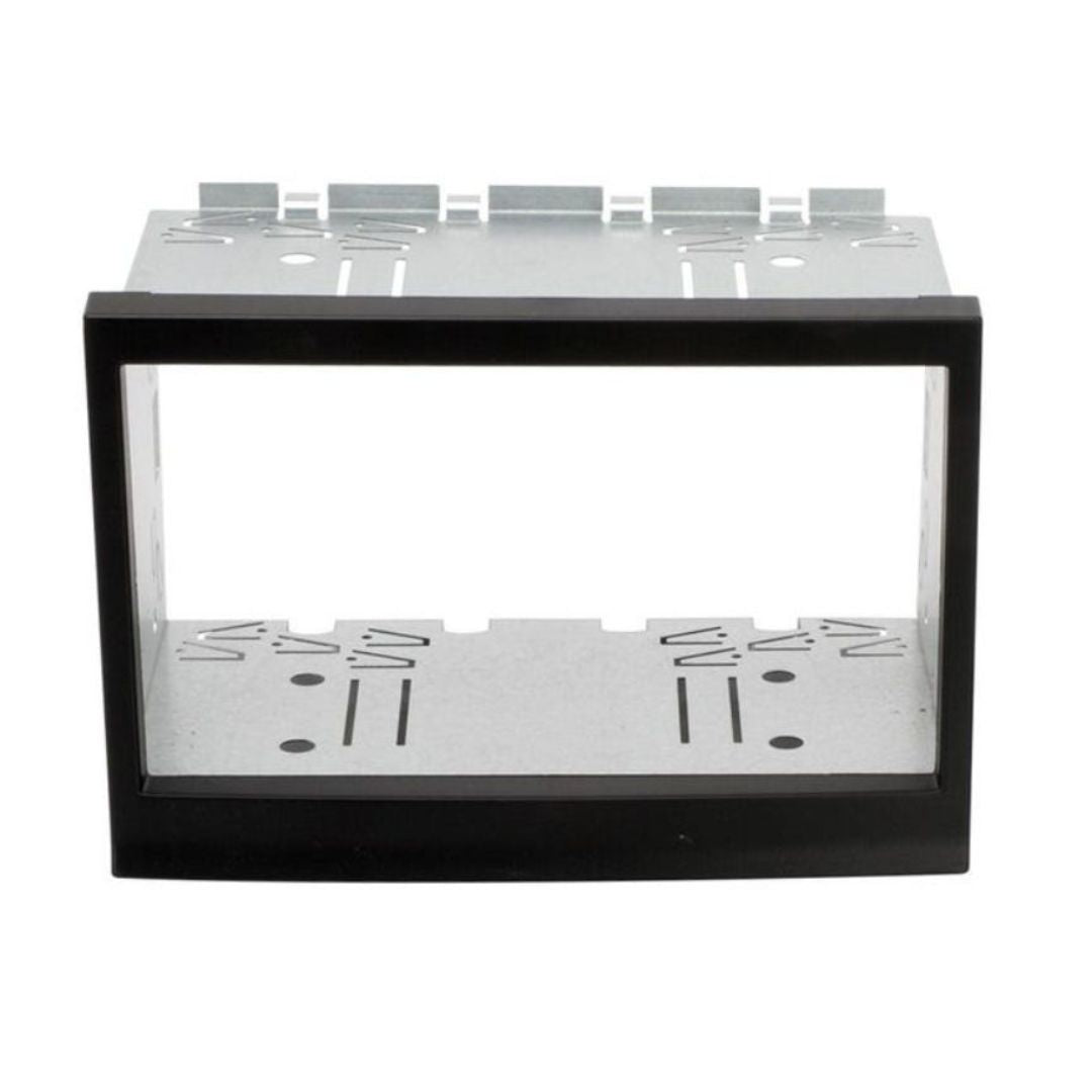 Scosche PE8001B, 1999-2004 Porsche 911(Type 996) Double DIN w/ISO Trim Kit